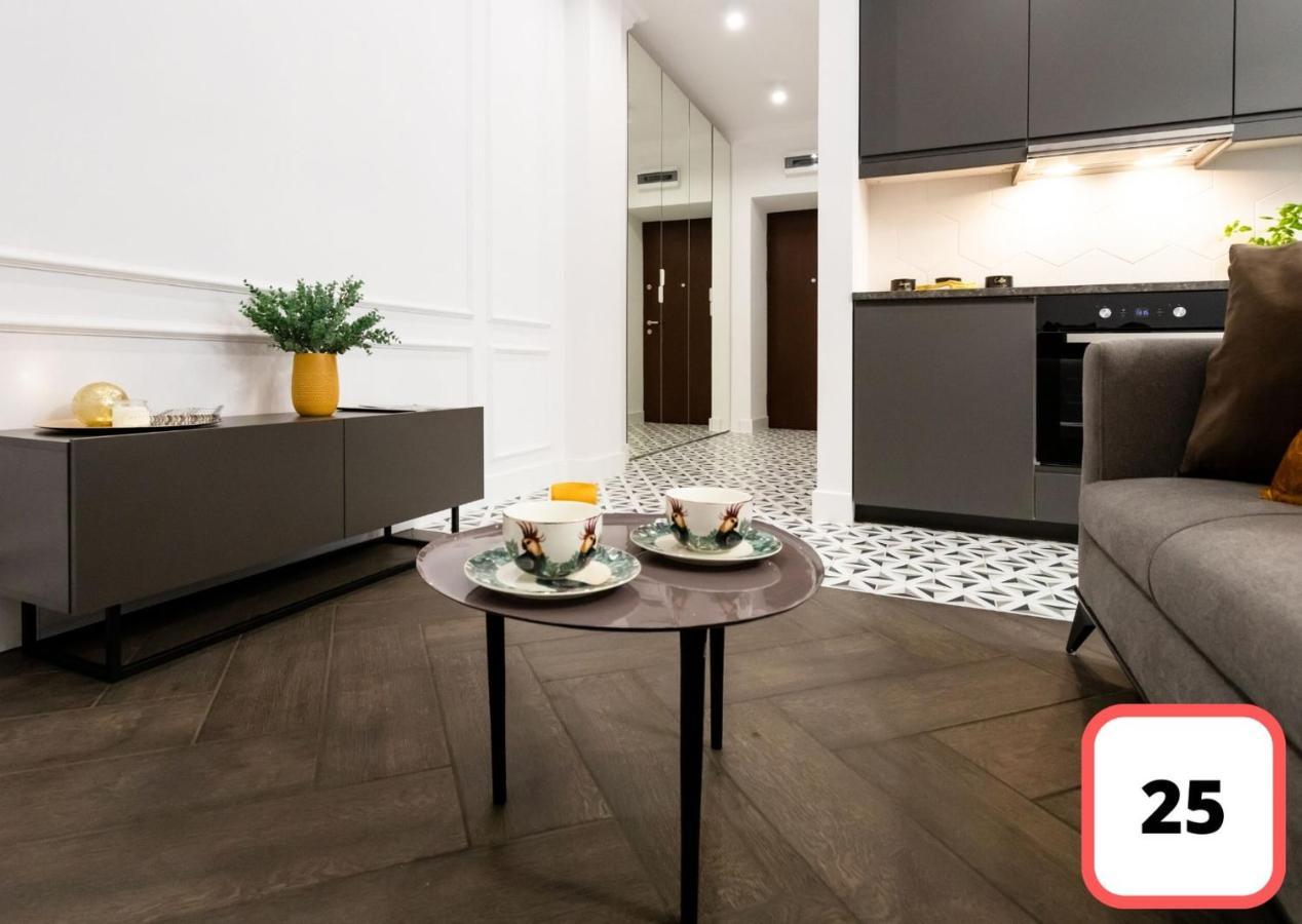 Sienna 41 Boutique Warsaw Apartments エクステリア 写真