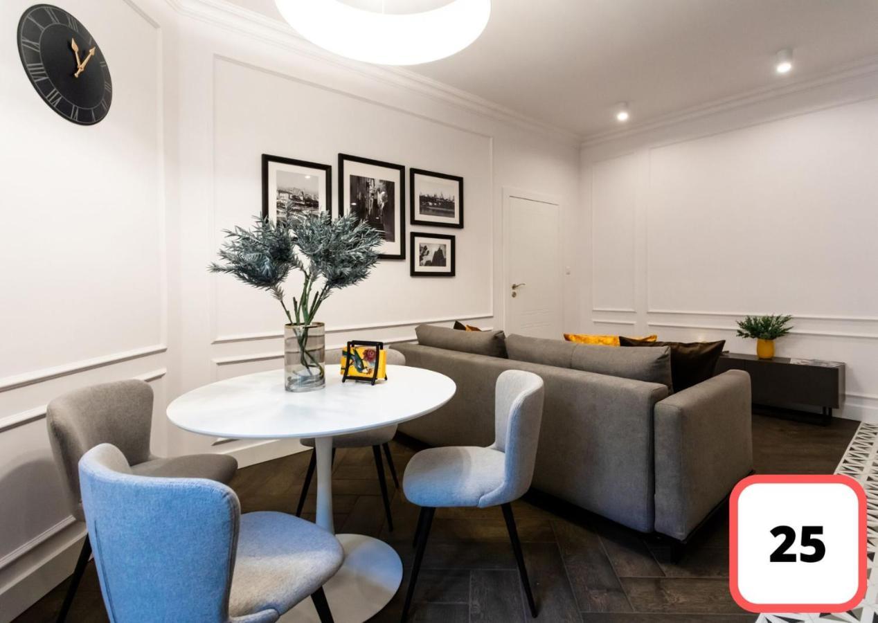 Sienna 41 Boutique Warsaw Apartments エクステリア 写真