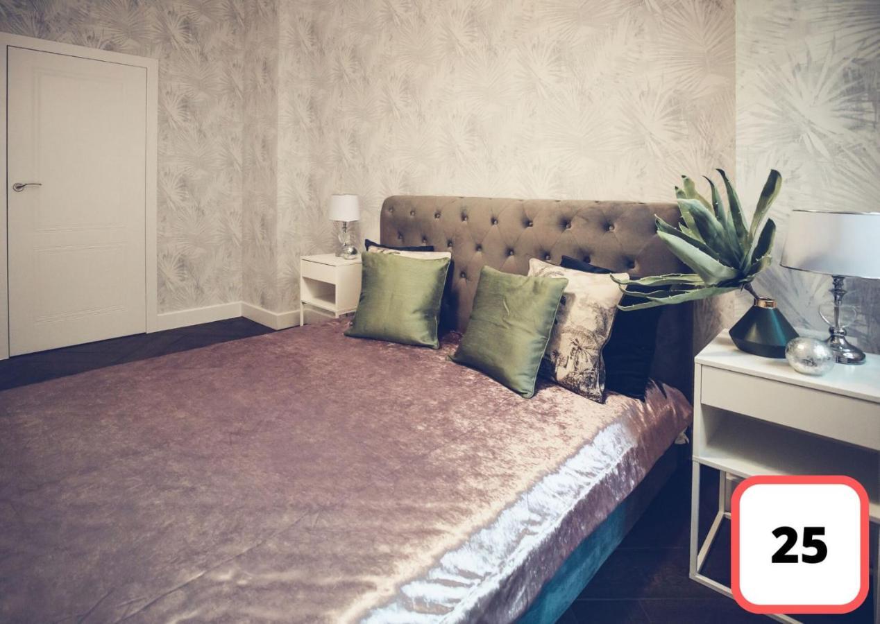 Sienna 41 Boutique Warsaw Apartments エクステリア 写真