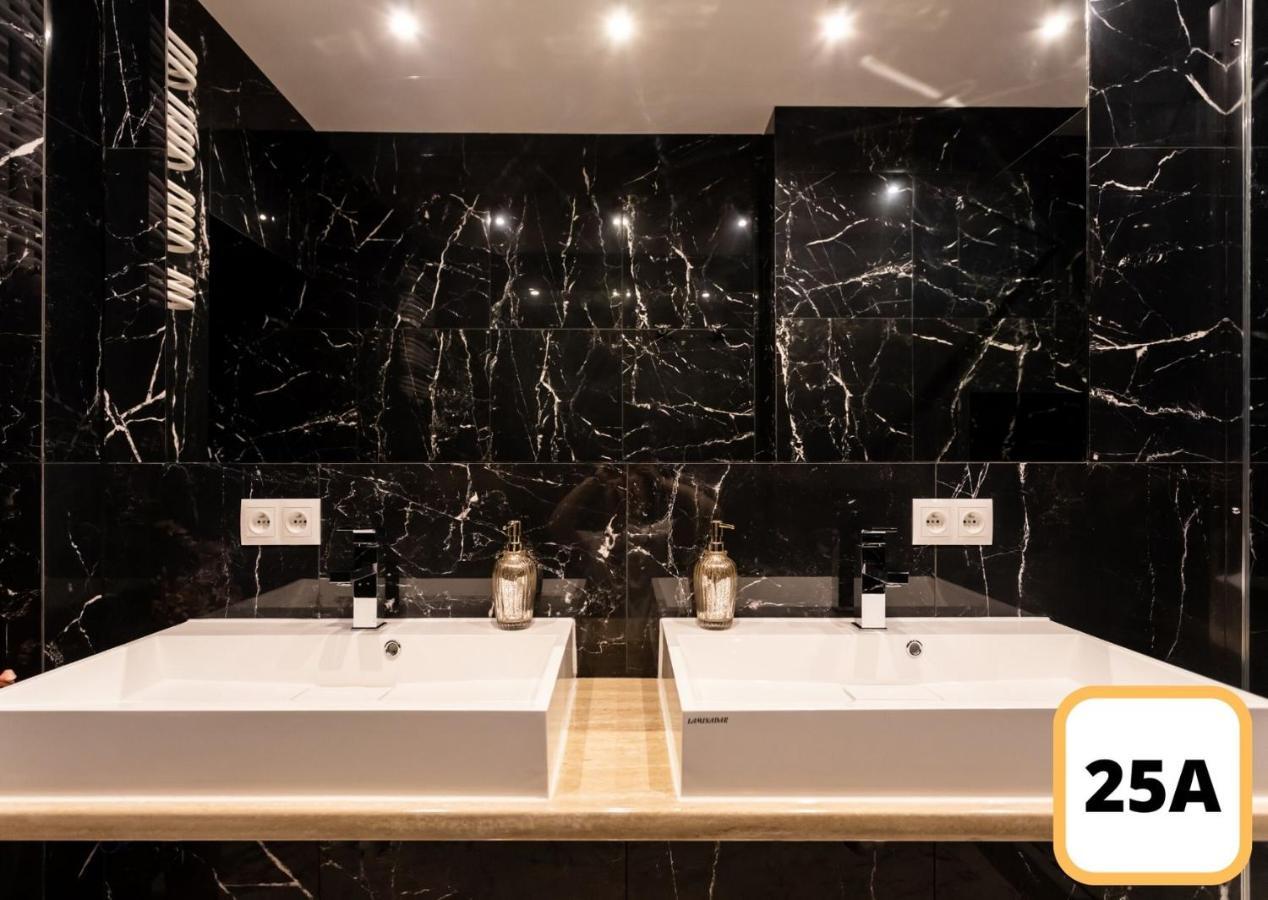 Sienna 41 Boutique Warsaw Apartments エクステリア 写真