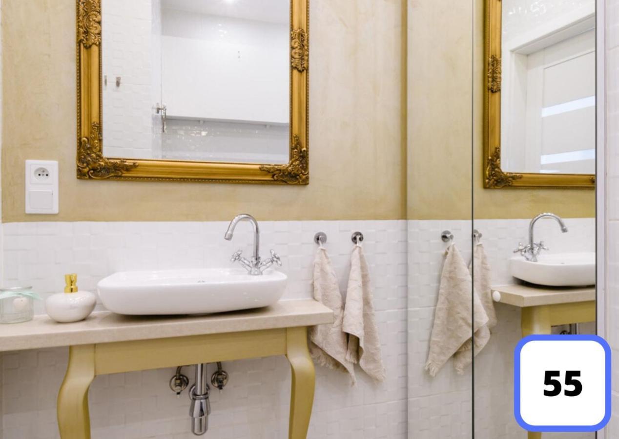 Sienna 41 Boutique Warsaw Apartments エクステリア 写真